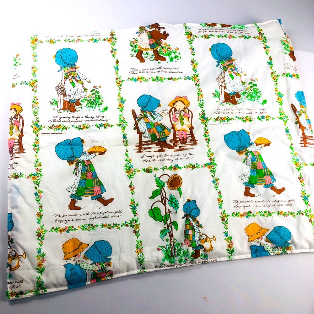 Vintage 70s Holly Hobbie blanket or tablecloth 1970s prairie big bonnet girls - Picture 1 of 6